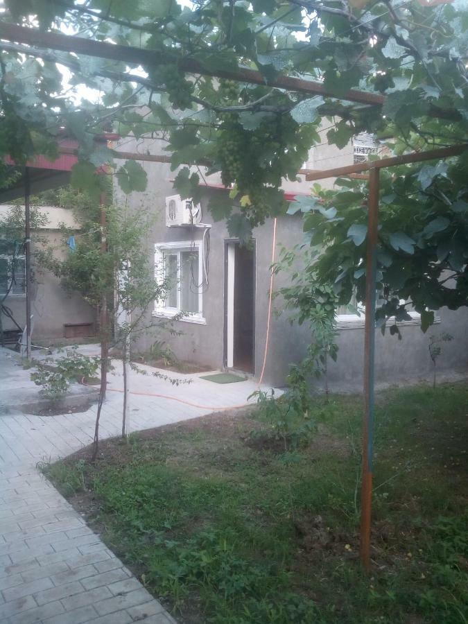 Malu Villa Kutaisi Luaran gambar